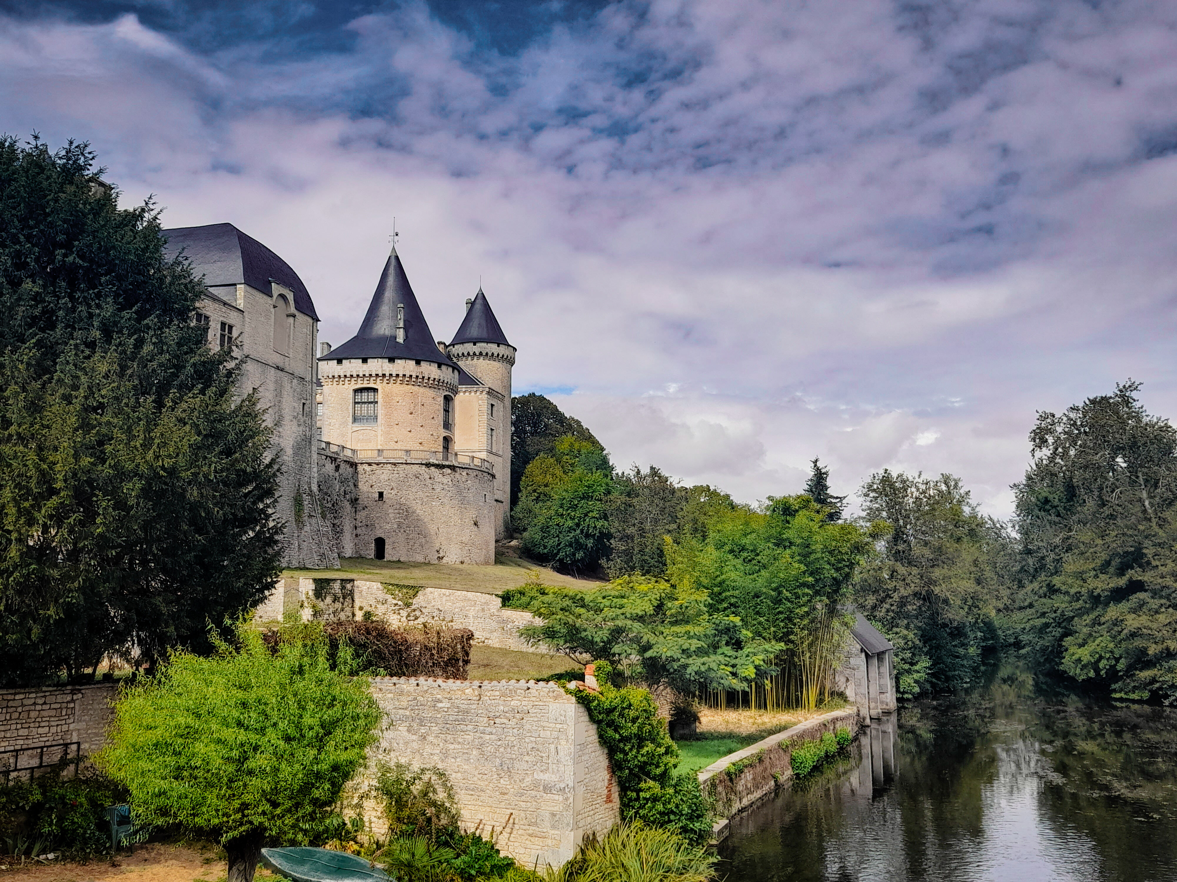 Chateau de verteuil 2 Crédit C. Mohar