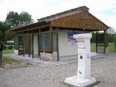 Aire de camping car - La Mothe Saint-Héray