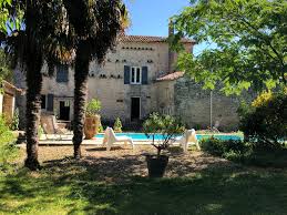 Gîte La Louise - facade - Deux-sevres 
